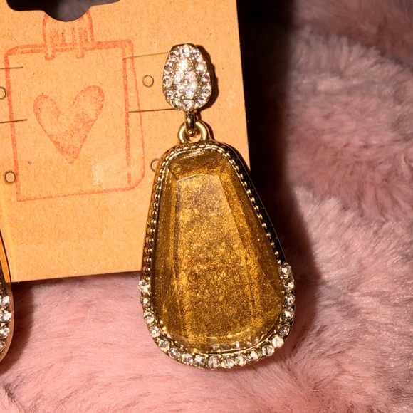 Brown/Gold Stone, Rhinestone, and Gold Tone Drop Earrings (NEW) - Picture 2 of 4